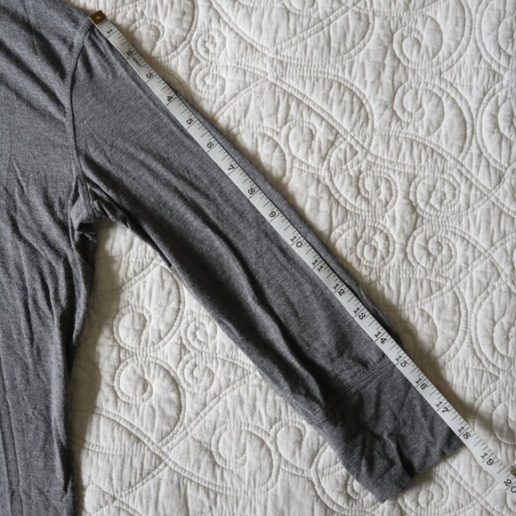Gray Three Quarter Sleeve Kit + Ace Turtleneck Tunic - Picture 4 of 5